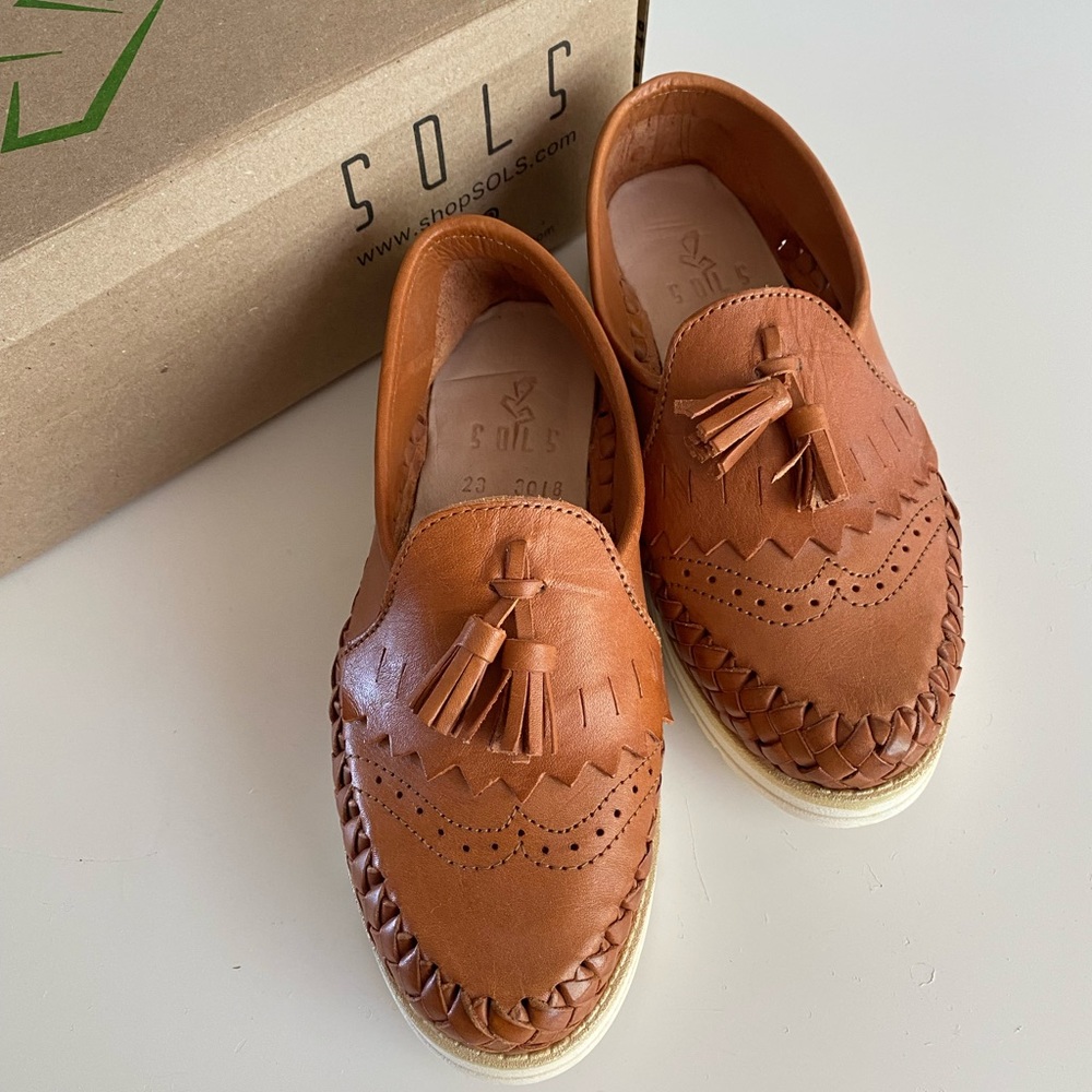Sols Jessica leather loafer size 6